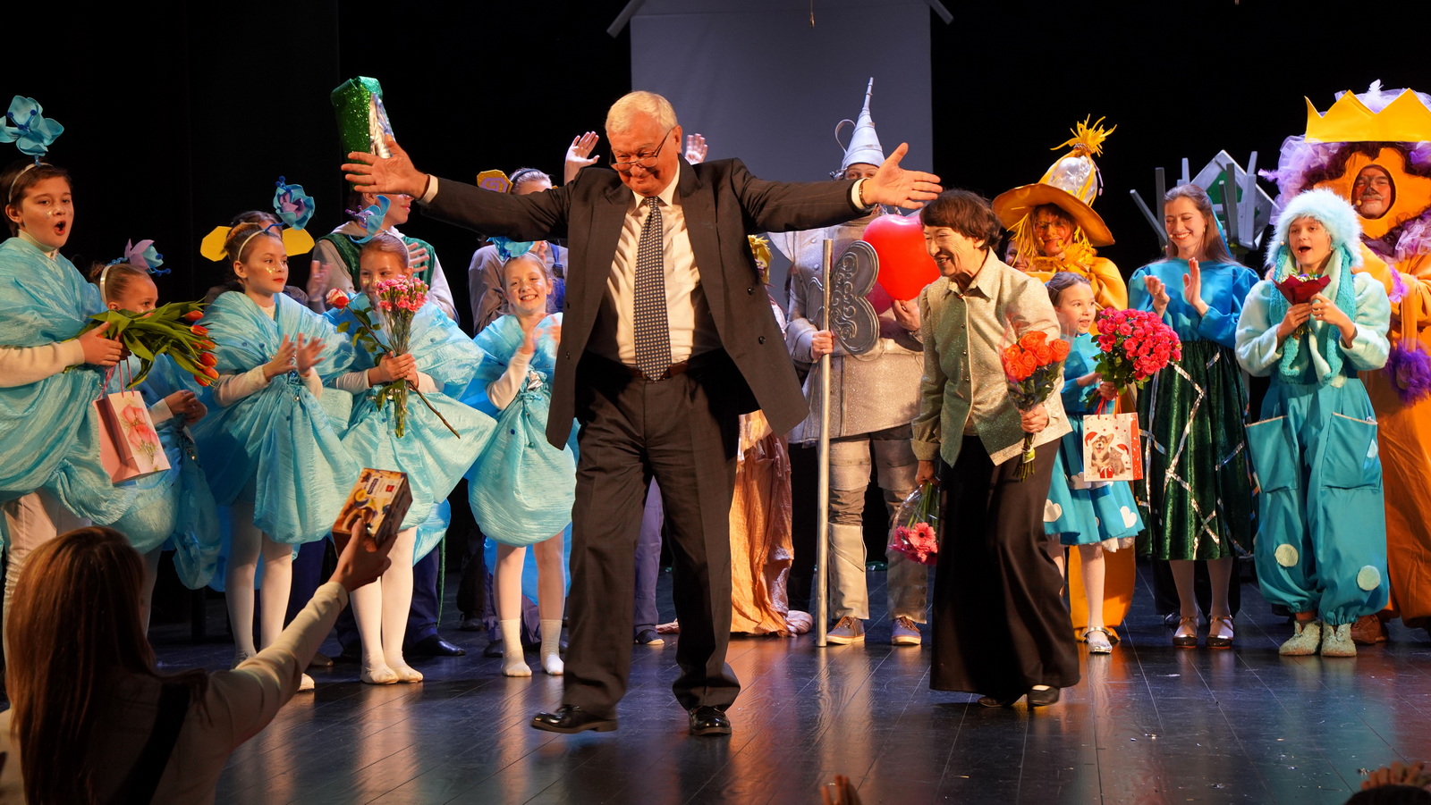 Музыкальный спектакль «Волшебник Изумрудного города» в  Центра культуры «Мере»