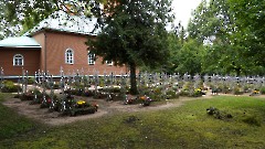 04. Пюхтицкий Успенский ставропигиальный женский монастырь. Кладбище. 1 сентября 2025 г. Фото Александра Хмырова