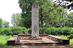 09. Виру-Нигула. Кладбище. Воинское захоронение № 11. Фото Александра Хмырова, 6 июля 2021 г.
