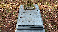 13. Кладбище мызы Кейла-Йоа. Фото- Александр Хмыров, 15 ноября 2025 г.