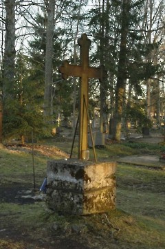 Käina kalmistu. М. Мынисте Дата 14.03.2007