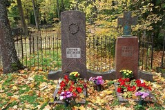 lotman-yurij-mikhajlovich-28-fevralya-1928---28-oktyabrya-1993 lotman-yurij-mikhajlovich-28-fevralya-1928---28-oktyabrya-1993