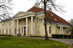 04-myza-kyue-tri-jgi-foto--aleksandr-khmyrov-9-noyabrya-2025-g