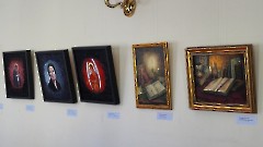 «Зри в корень». В Центре русской культуры открылась выставка художников