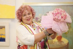 Галерист Ольга Любаскина празднует свой творческий юбилей