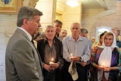 Освящение мемориальной доски в память о моряках, погибших во время Таллинского перехода