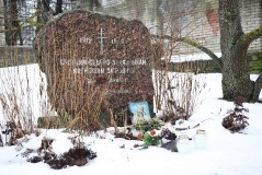 В Таллине прошла поминальная панихида у памятника воинам Северо-Западной армии в Копли