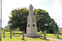 Памятник героям Освободительной войны 1918-1920 гг. в Люганузе
