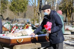 Светлану Давыдову проводили в последний путь