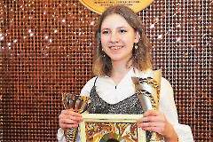 ДМИТРИЕНКО Виктория