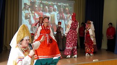 Тематический вечер «Русский национальный костюм»