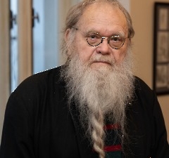 21.На открытии выставки Ирины Божерьяновой «Путешествие к себе». Центр русской культуры, 4 марта 2025 г. Фото - Урмас Роос