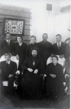 13. Епископ Иоанн с родственниками. 1927