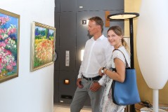 Выставка Владимира Бачу «Suvi aias ja aasal»