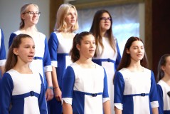 Хоровые коллективы исполнили «Песни разных народов»