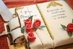 Галерист Ольга Любаскина празднует свой творческий юбилей