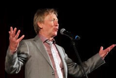 В Центре Русской Культуры состоялся поэзовечер, посвященный Игорю Северянину