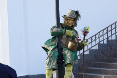 Пусть Богом родится и у нас водится