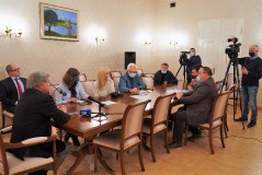 В Посольстве России в Таллине состоялся брифинг, посвященный предстоящим выборам депутатов Государственной Думы