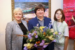 Выставка Д.Добровольского в «Вернисаже»