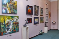 Выставка «Весенняя сублимация» в Русском театре