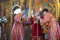 В храме Нарвской иконы Божией Матери