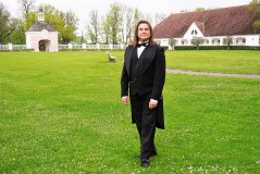 Каждое посещение театра - это праздник