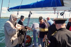 На таллинском рейде отдали дань памяти погибшим морякам