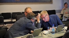 Нарве навязали ксенофобский лозунг